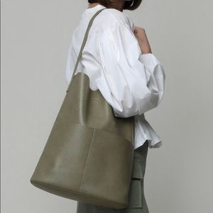 Oak Fort 1931 tote bag